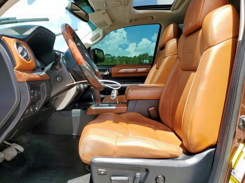 5TFAW5F18EX392773 - 2014 TOYOTA TUNDRA CREWMAX PLATINUM BROWN photo 7