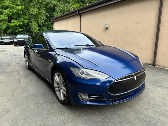 2015 TESLA MODEL S 85D, null