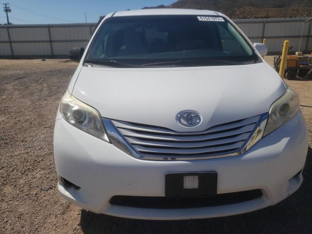 5TDKK3DC0GS728689 - 2016 TOYOTA SIENNA LE WHITE photo 5