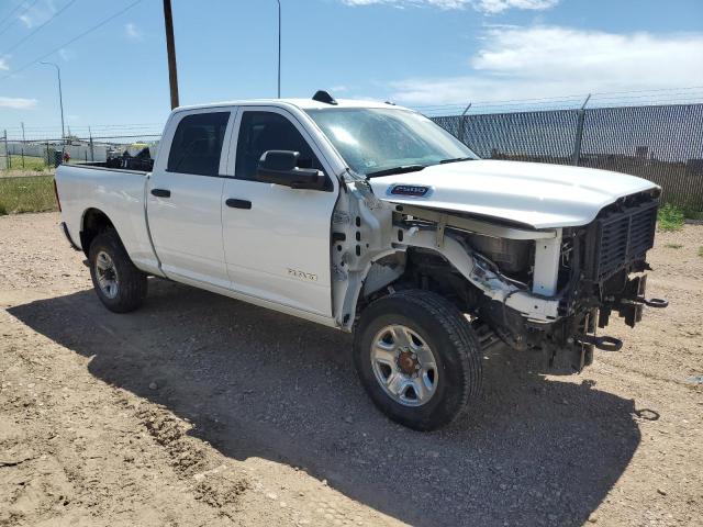 3C6UR5CJ1KG718932 - 2019 RAM 2500 TRADESMAN WHITE photo 4