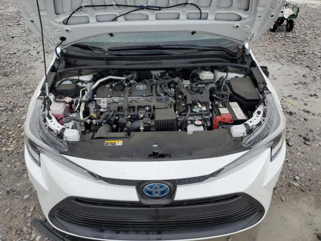 JTDBCMFE5R3064766 - 2024 TOYOTA COROLLA LE WHITE photo 11