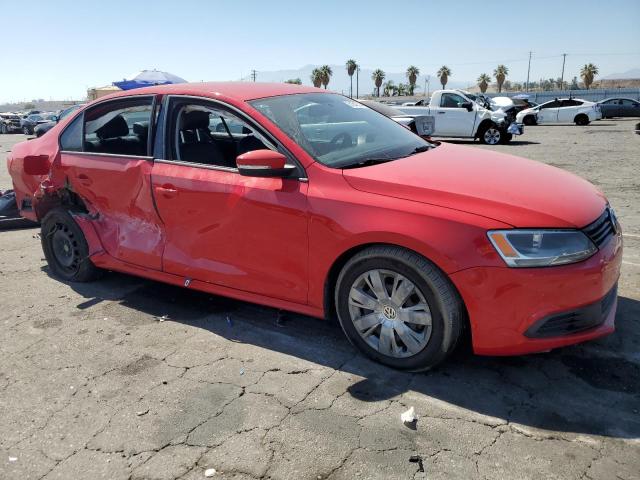 3VWD17AJ4EM395882 - 2014 VOLKSWAGEN JETTA SE RED photo 4