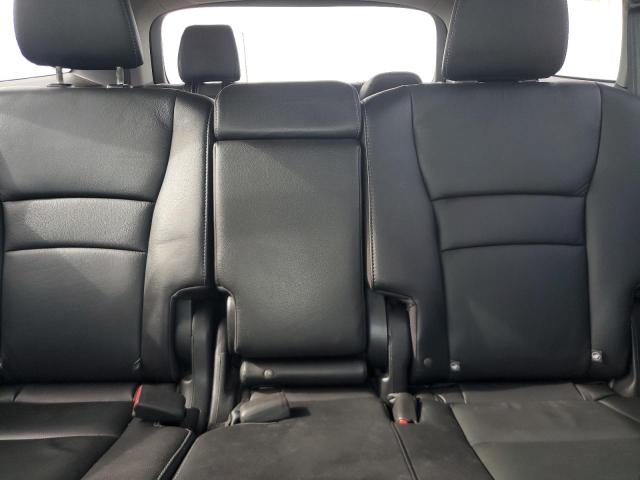 5FNYF6H58HB074588 - 2017 HONDA PILOT EXL WHITE photo 10