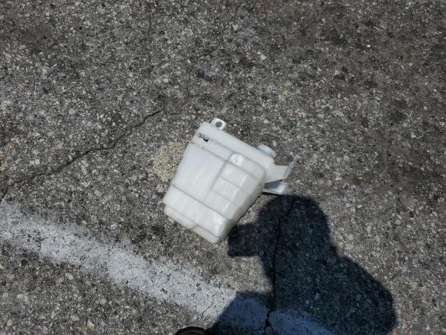 JTDKB20UX87753684 - 2008 TOYOTA PRIUS WHITE photo 12