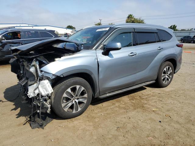 5TDHZRAH9MS060783 - 2021 TOYOTA HIGHLANDER XLE BLUE photo 1