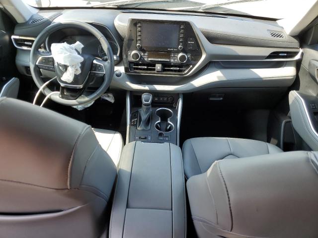 5TDHZRAH9MS060783 - 2021 TOYOTA HIGHLANDER XLE BLUE photo 8