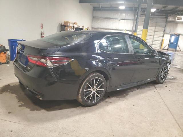 4T1G11AK8PU803283 - 2023 TOYOTA CAMRY SE NIGHT SHADE BLACK photo 3