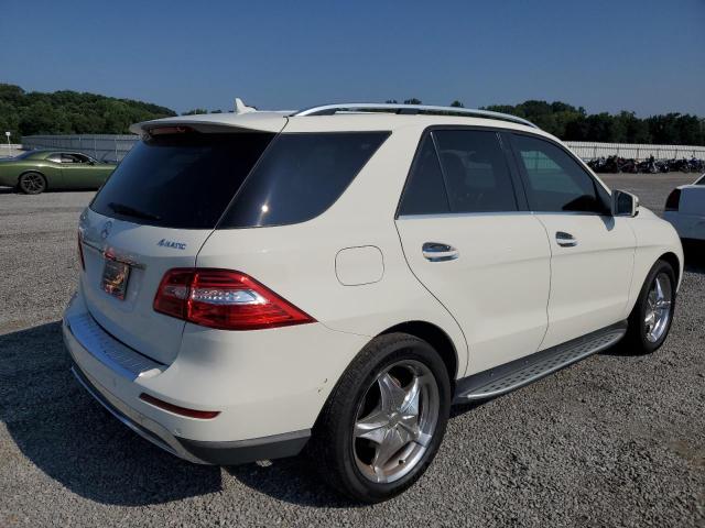 4JGDA5HB1DA208224 - 2013 MERCEDES-BENZ ML 350 4MATIC WHITE photo 3