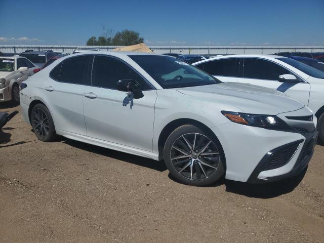 4T1G11BK6PU082167 - 2023 TOYOTA CAMRY SE NIGHT SHADE SILVER photo 4