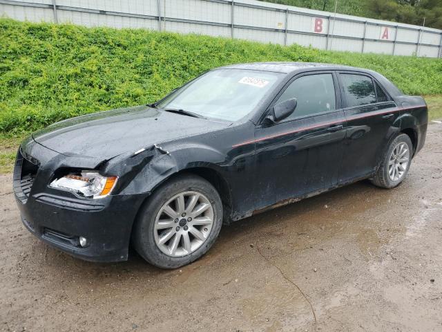 2013 CHRYSLER 300, 