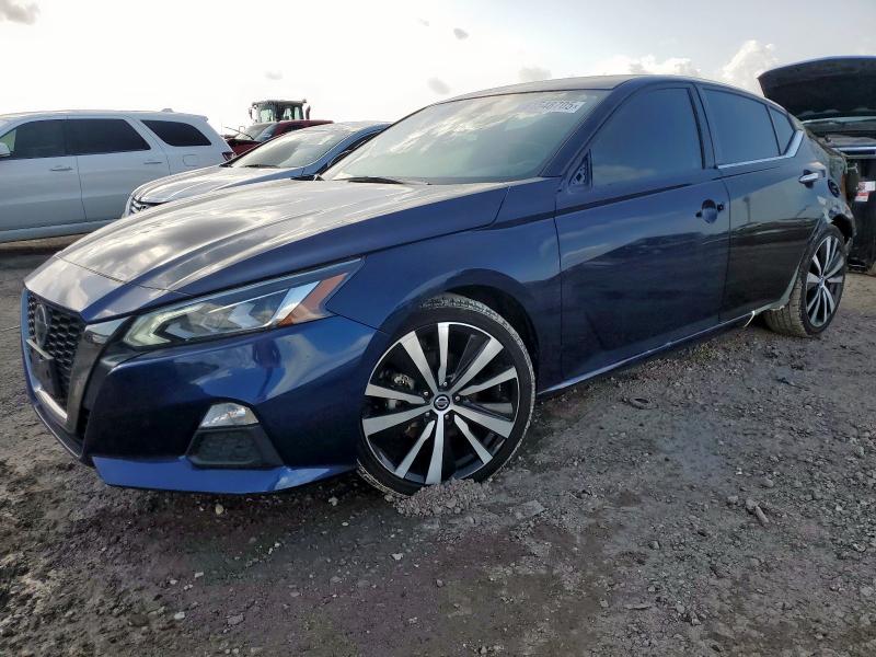 2022 NISSAN ALTIMA SR, 