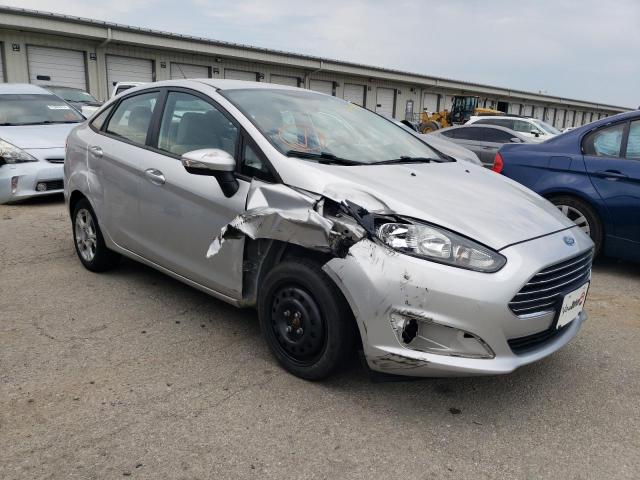 3FADP4BJ9EM117256 - 2014 FORD FIESTA SE SILVER photo 4