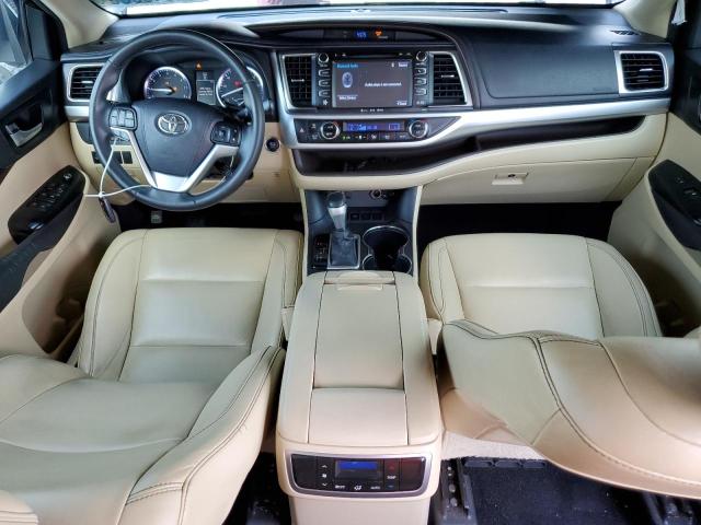 5TDKKRFH9GS150555 - 2016 TOYOTA HIGHLANDER XLE Schwarz Foto 8