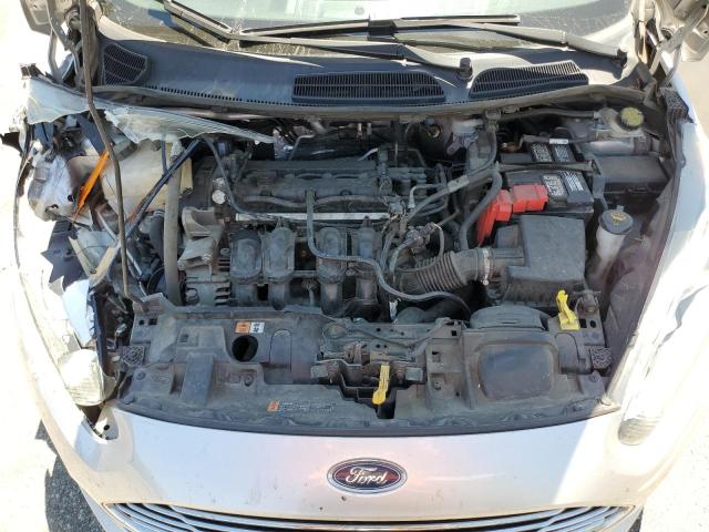 3FADP4BJ0HM126089 - 2017 FORD FIESTA SE SILVER photo 11