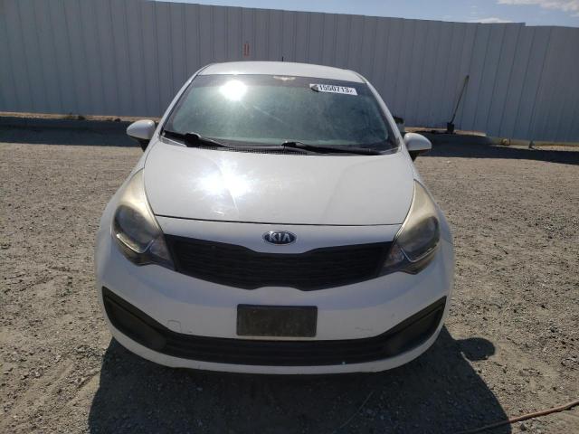 KNADM4A3XF6428330 - 2015 KIA RIO LX WHITE photo 5