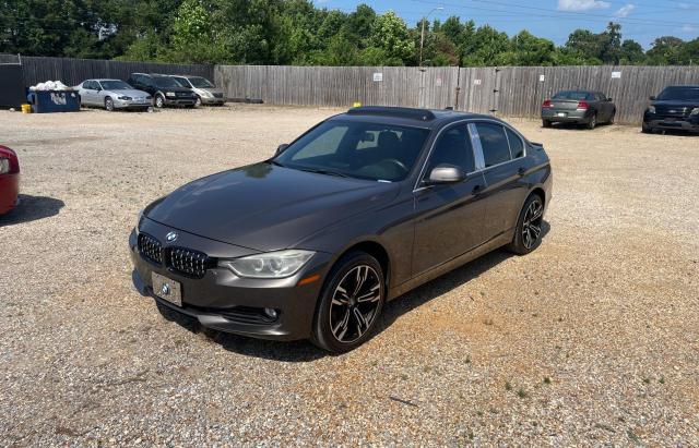 WBA3C3G5XFNS72880 - 2015 BMW 320 I XDRIVE GRAY photo 2