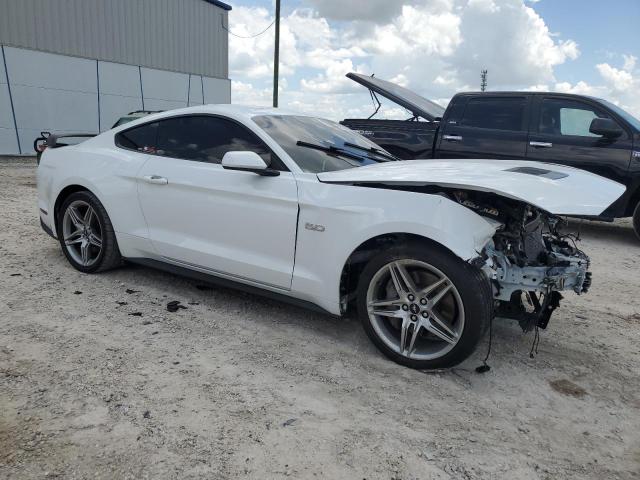 1FA6P8CF9M5134587 - 2021 FORD MUSTANG GT WHITE photo 4