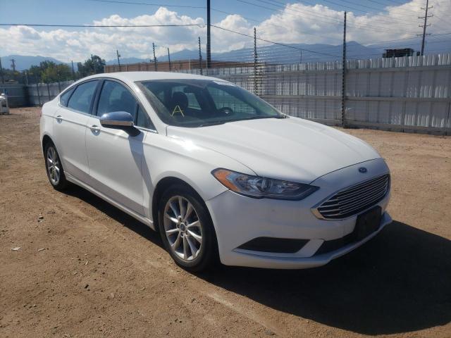 3FA6P0H74HR131313 - 2017 FORD FUSION SE WHITE photo 1