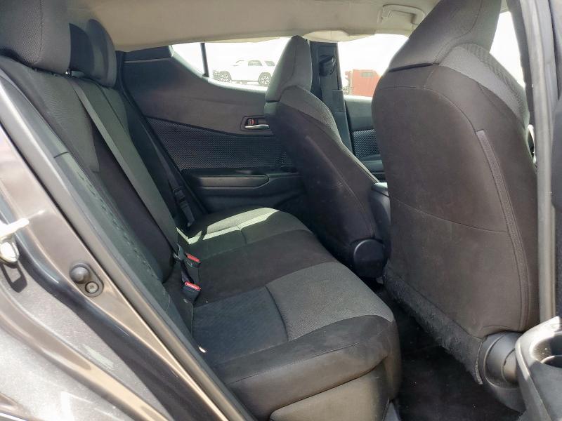 JTNKHMBX2L1074100 - 2020 TOYOTA C-HR XLE GRAY photo 10