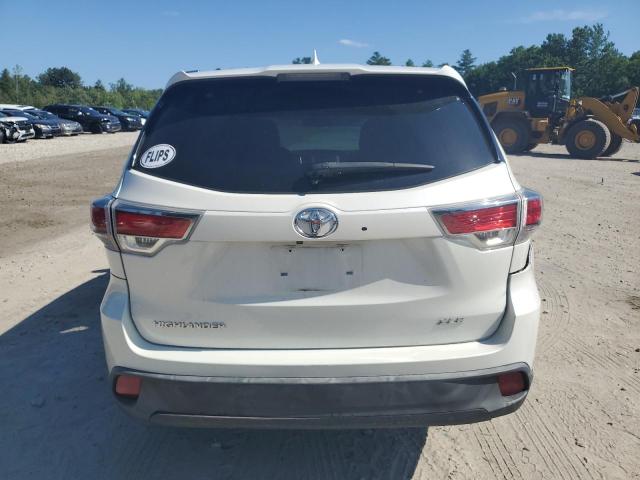 5TDKKRFH6GS506833 - 2016 TOYOTA HIGHLANDER XLE WHITE photo 6