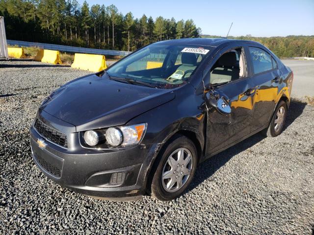 1G1JA5SH2G4117446 - 2016 CHEVROLET SONIC LS GRAY photo 2