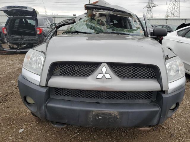 1Z7HC32N96S537911 - 2006 MITSUBISHI RAIDER DUROCROSS GRAY photo 5