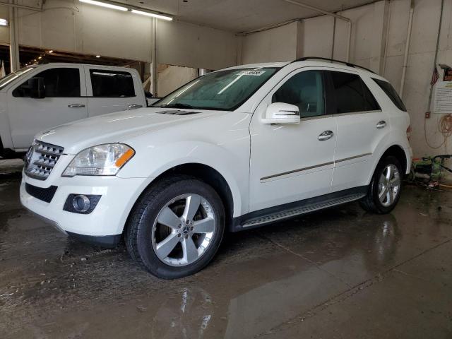 4JGBB8GB0BA702451 - 2011 MERCEDES-BENZ ML 350 4MATIC WHITE photo 1