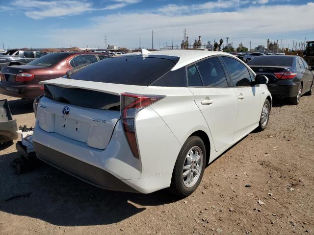 JTDKBRFU0G3503845 - 2016 TOYOTA PRIUS WHITE photo 4