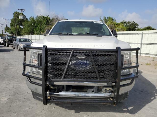 1FT7X2B65HEE47073 - 2017 FORD F250 SUPER DUTY WHITE photo 5