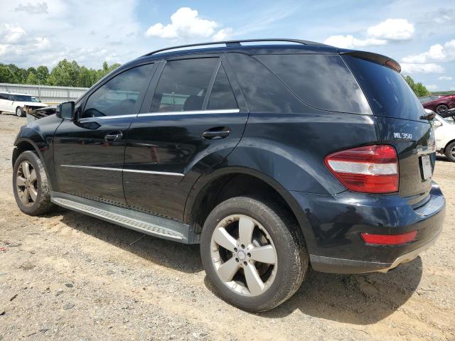 4JGBB8GB1BA681559 - 2011 MERCEDES-BENZ ML 350 4MATIC BLACK photo 2