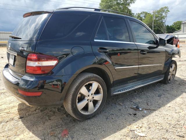 4JGBB8GB1BA681559 - 2011 MERCEDES-BENZ ML 350 4MATIC BLACK photo 3