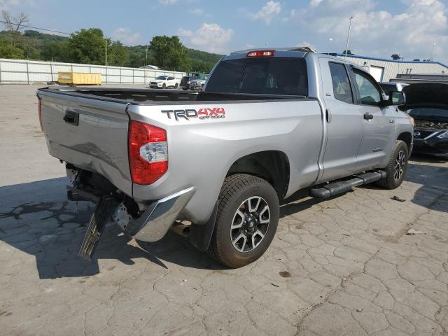 5TFUW5F16FX429429 - 2015 TOYOTA TUNDRA DOUBLE CAB SR/SR5 SILVER photo 3