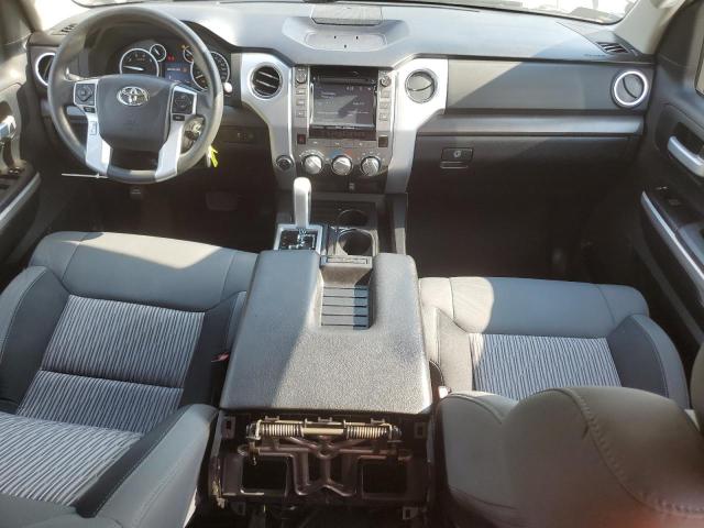 5TFUW5F16FX429429 - 2015 TOYOTA TUNDRA DOUBLE CAB SR/SR5 SILVER photo 8