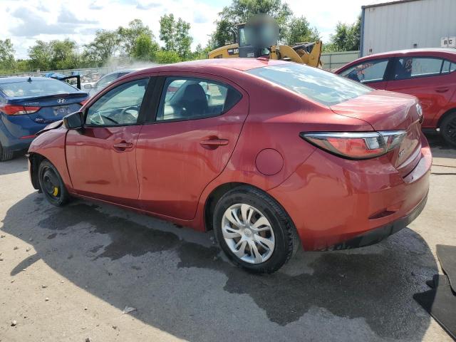 3MYDLBYV7KY516158 - 2019 TOYOTA YARIS L Красный фото 2