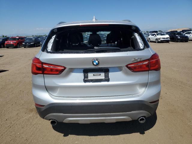 WBXHT3C34H5F73022 - 2017 BMW X1 XDRIVE28I SILVER photo 6