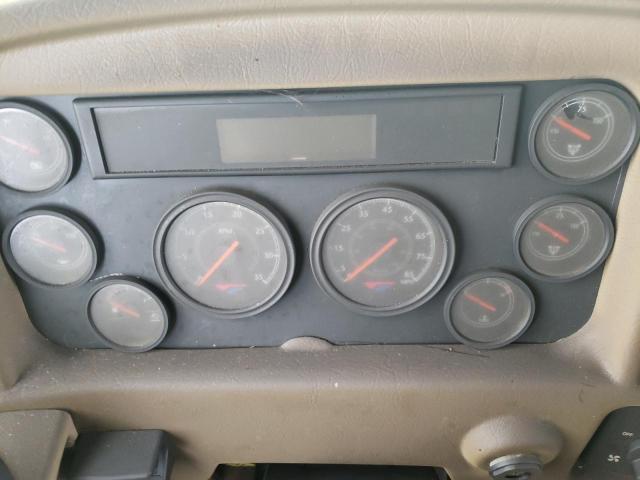 4UZACWDT5FCGS9584 - 2015 FREIGHTLINER CHASSIS XC ბეჟი ფოტო 8