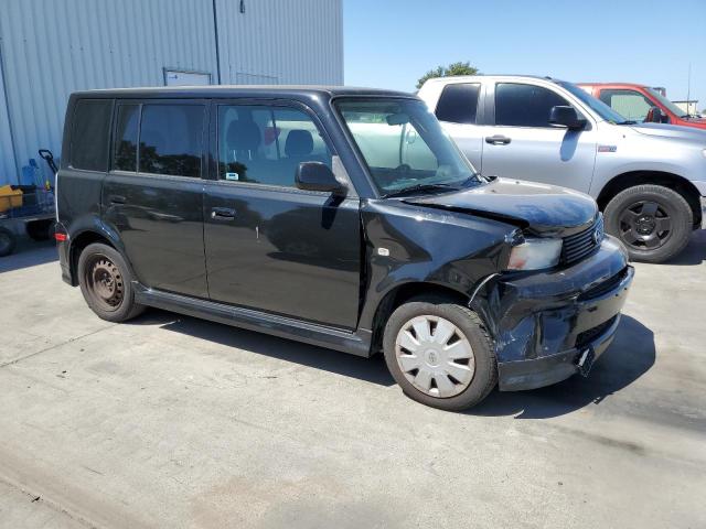 JTLKT324464080068 - 2006 TOYOTA SCION XB BLACK photo 4