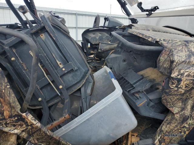 3JBKKAX24JJ000019 - 2018 CAN-AM COMMANDER XT 1000R GREEN photo 5