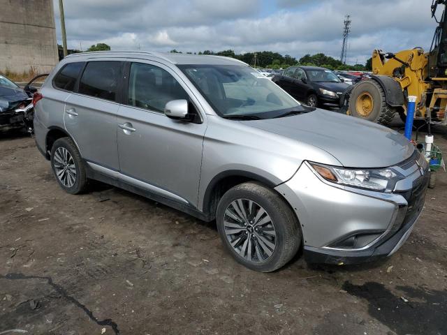 JA4AD3A34LJ001051 - 2020 MITSUBISHI OUTLANDER SE SILVER photo 4