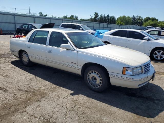 1G6KD54Y3VU297553 - 1997 CADILLAC DEVILLE WHITE photo 4