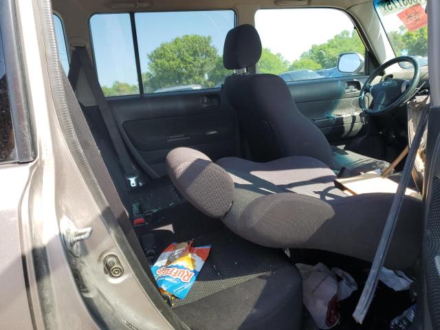 JTLKT334350219403 - 2005 TOYOTA SCION XB 银色 照片 10