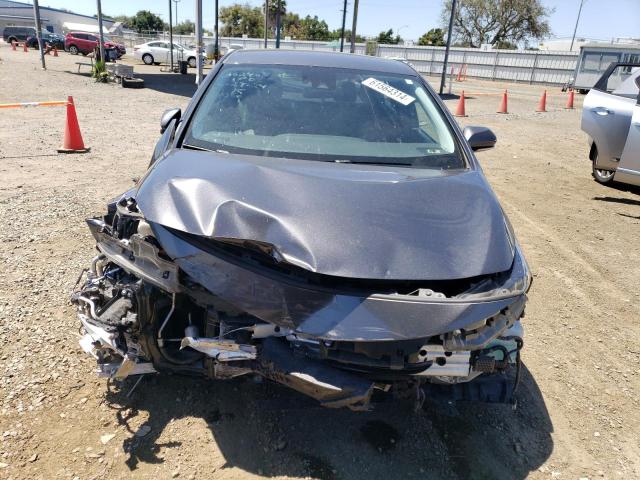 JTDKARFP3K3108290 - 2019 TOYOTA PRIUS PRIM ნაცრისფერი ფოტო 5