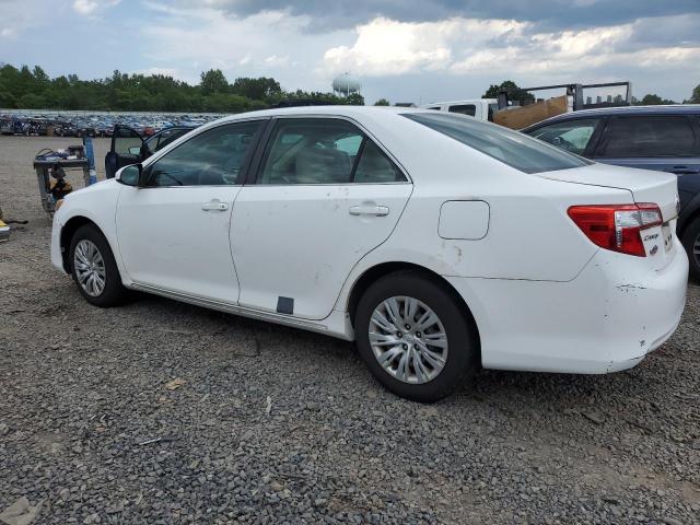 4T1BF1FK9CU519885 - 2012 TOYOTA CAMRY BASE Білий фото 2