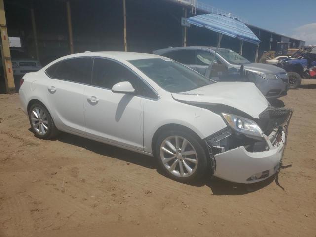 1G4PR5SKXF4168984 - 2015 BUICK VERANO CONVENIENCE WHITE photo 4