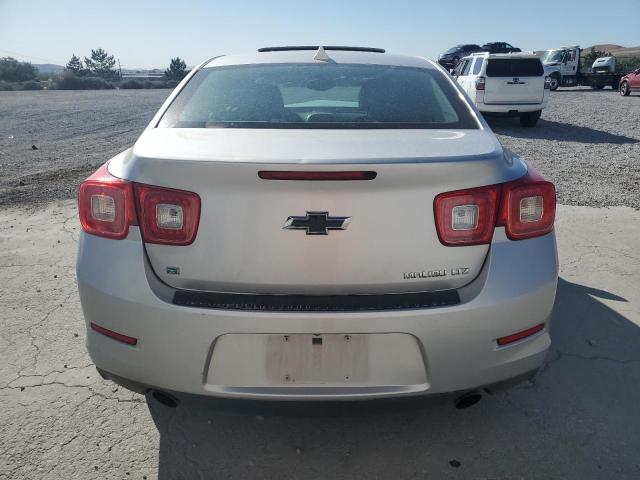 1G11H5SLXEF285563 - 2014 CHEVROLET MALIBU LTZ 银色 照片 6