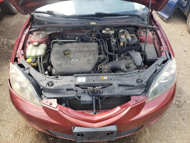 JM1BK343061523692 - 2006 MAZDA 3 HATCHBACK RED photo 11