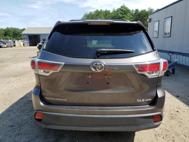 5TDJKRFH5FS098979 - 2015 TOYOTA HIGHLANDER XLE GRAY photo 6