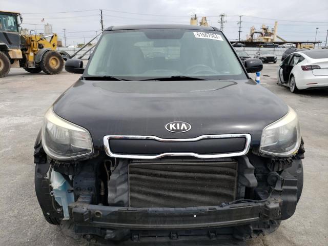 KNDJN2A22E7009914 - 2014 KIA SOUL BLACK photo 5