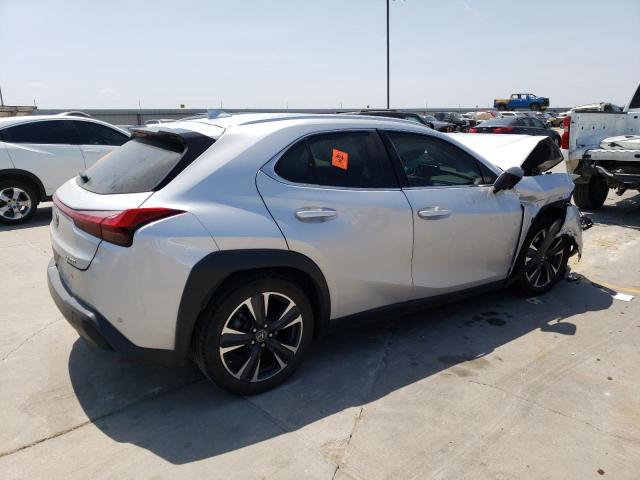 JTHP3JBH7L2030036 - 2020 LEXUS UX 200 SILVER photo 3