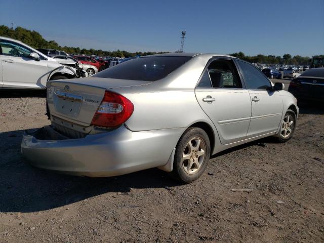 4T1BE32K83U771583 - 2003 TOYOTA CAMRY LE SILVER photo 4